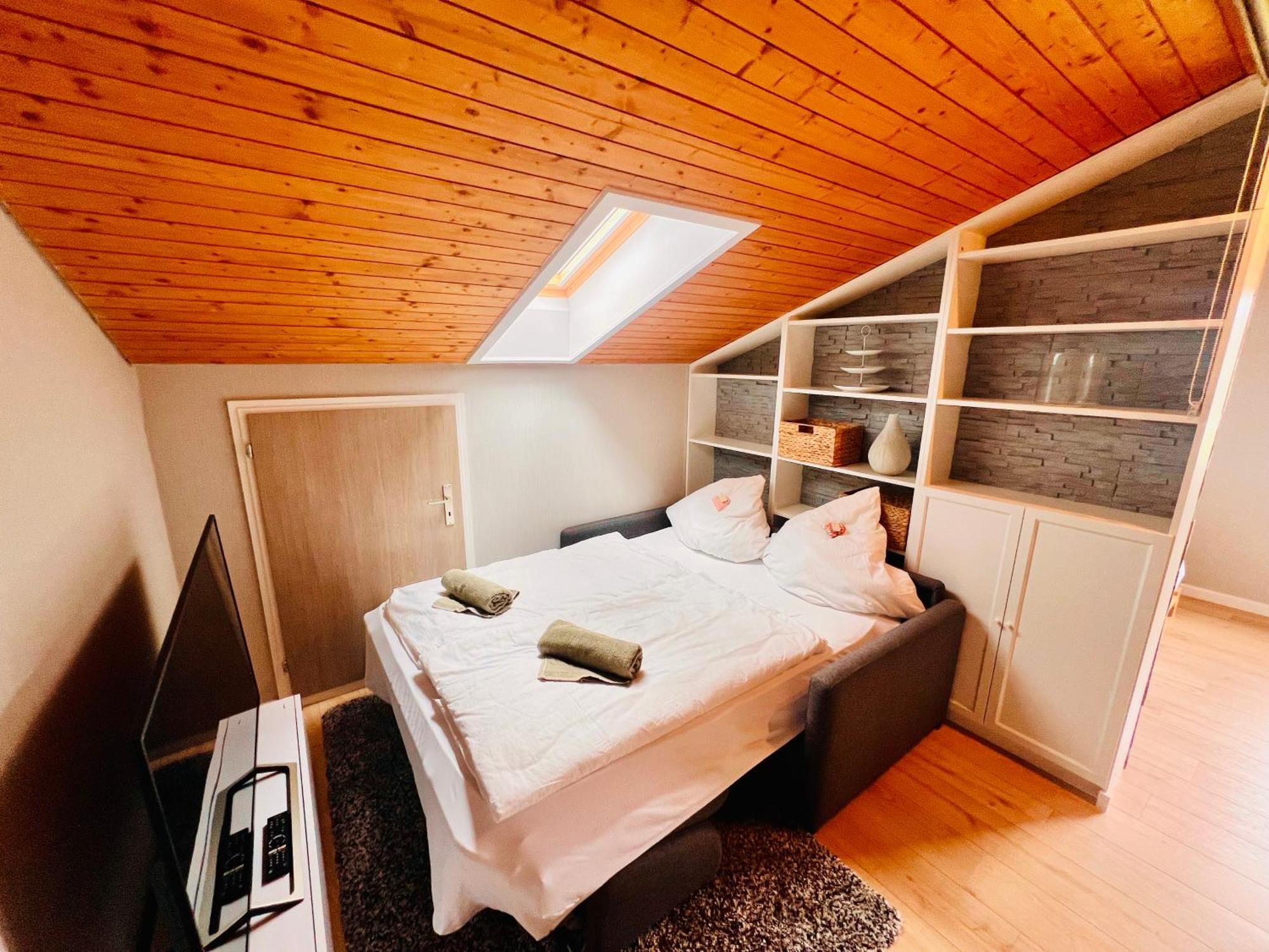 Mitten Im Schwarzwald Mit Infrarot-Sauna Und Garagenparkplatz โชนวัลด์ ภายนอก รูปภาพ
